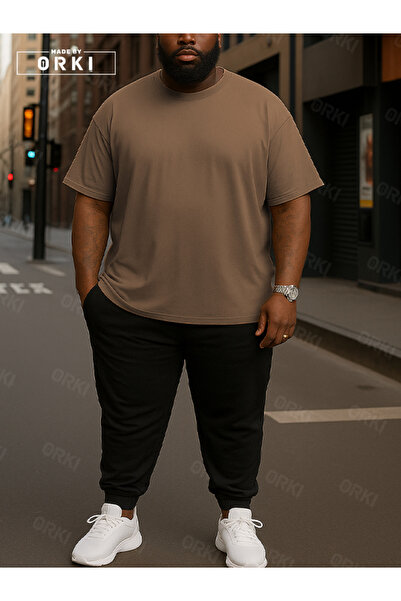 EFFRENATU Power Fit - Plus Size Light Brown T-Shirt & Black Pants Tracksuit Set