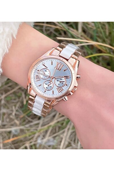 LOOQ Stylish Colorful Women's Wristwatch with Roman Numerals