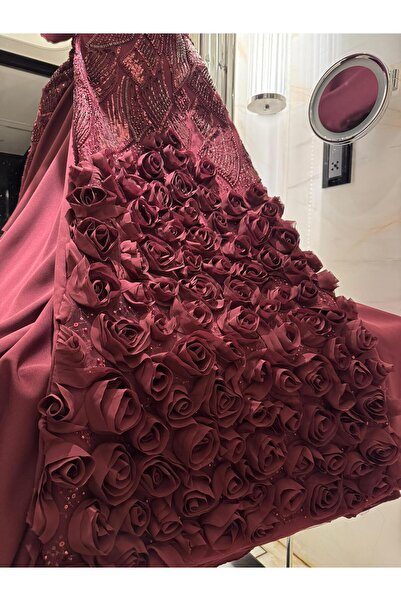 MY.SIZE فستان سهرة لون بورقندي دانتيل بتطريز خرز مع ترتر