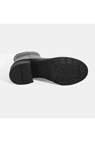 Desa Kadın Siyah Fermuarlı Topuklu Deri Bot