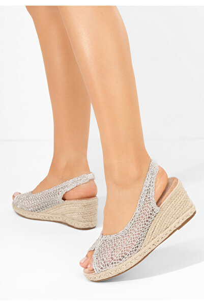 B T Shoes Stribrné sandály na klínku Xiomara