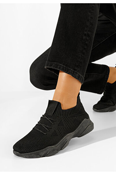 B T Shoes Women's black Lugo sports shoes