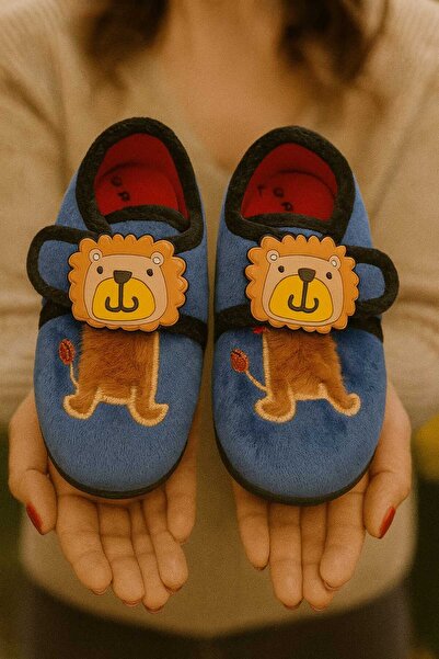 gigigiyim Aslan Baskılı Cırtlı Erkek Çocuk Panduf