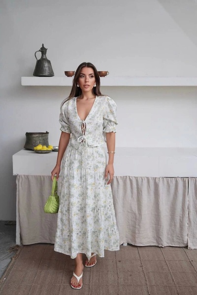 URİS طقم نسائي مكون من قطعتين بلوزة كيمونو منقوشة ذات جودة عالية باللون الأخض...