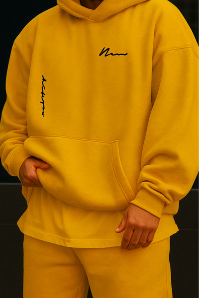 New Shine سويت شيرت مطبوع عليه نص