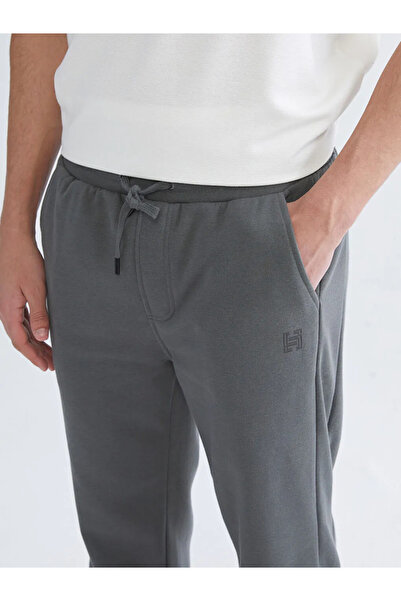 LC Waikiki LCWAIKIKI ClassicAntrasit Зручний крій Чоловічі джоггер-шорти