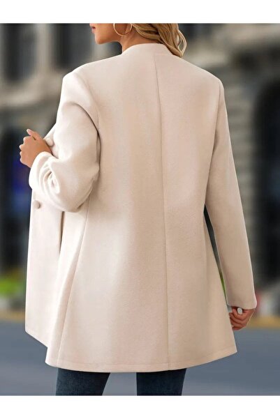 Monapera Dámský krátký kabát s límečkem, dlouhým rukávem, zapínáním na knoflíky a detaily kapsy