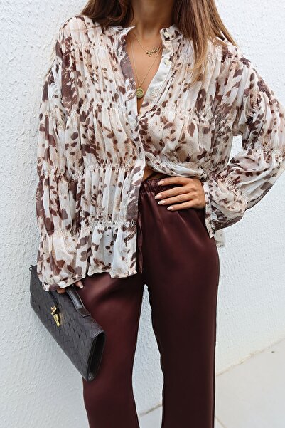 Özge Özgenç Judge Collar Patterned Chiffon Shirt