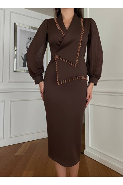 asyadabutik Kadın Scuba Kumaş Kolu Piliseli Düğme Detaylı Özel Tasarım Astarlı Nişan Söz Düğün Elbisesi