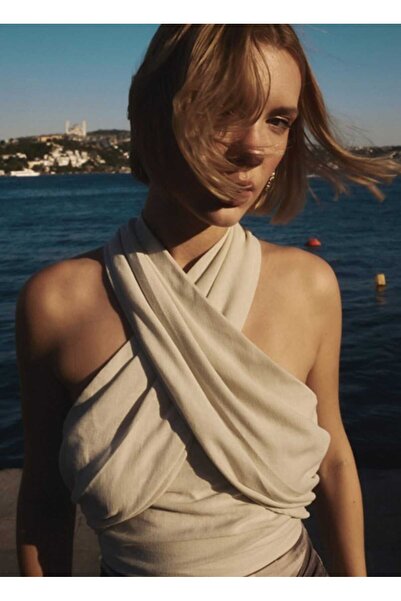 Sateen Halter Yaka Crop Bluz