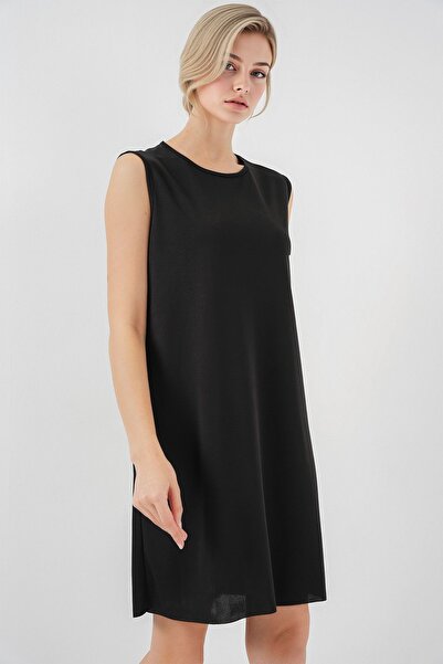 Hiccup Φόρεμα BDART με χαλαρή εφαρμογή, με ίσιο λαιμόκοψη