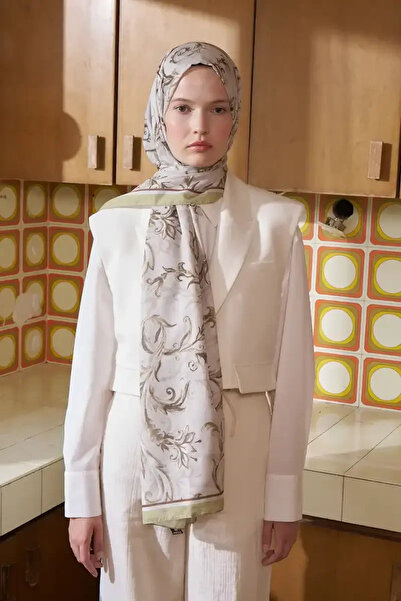 Madame Polo شال بنمط ذهبي لا ينتهي - أخضر
