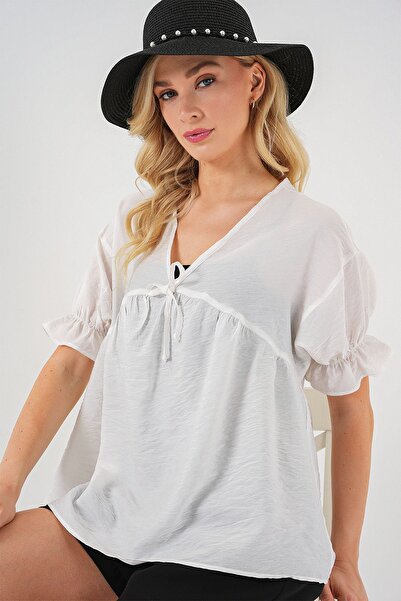 Hiccup Bdart Belted V-Neck Buttoned Blouse