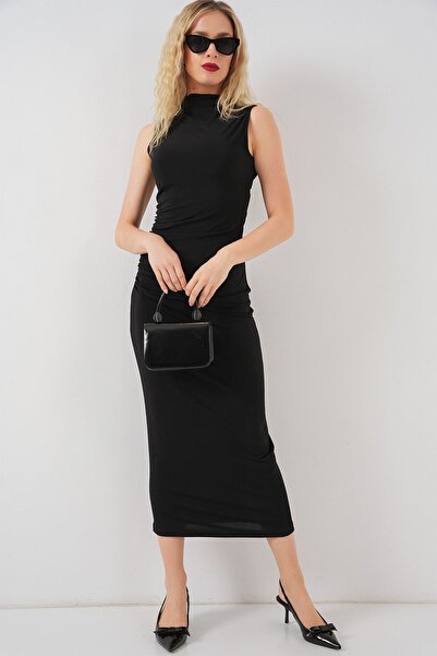 Hiccup Rochie BDART cu decolteu înalt, cu croială îngustă