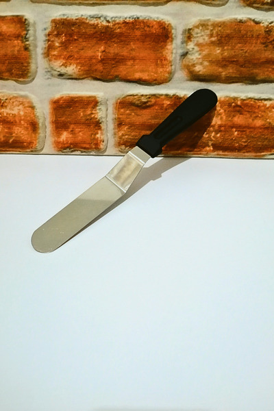 ELEGANCEV Steel Curved Spatula with Bakelite Handle - Cake Spatula - Plasteri...