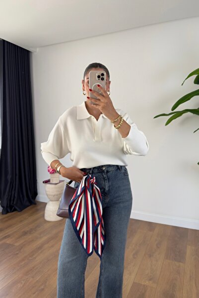 BİRCANÇİL Tisla White Polo Neck Button Detailed Knitwear