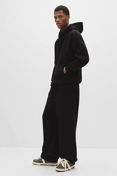 Pull & Bear Bol kesim jogger pantolon