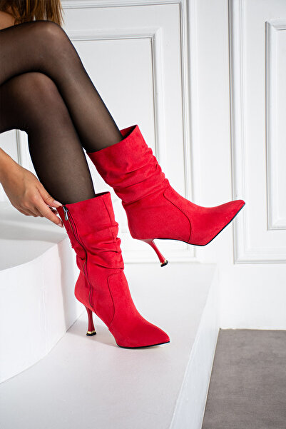 BERFONA HELEN KIRMIZI DANA SÜET 7 CM TOPUKLU SİVRİ BURUN KÖRÜKLÜ BOT BOTTİE