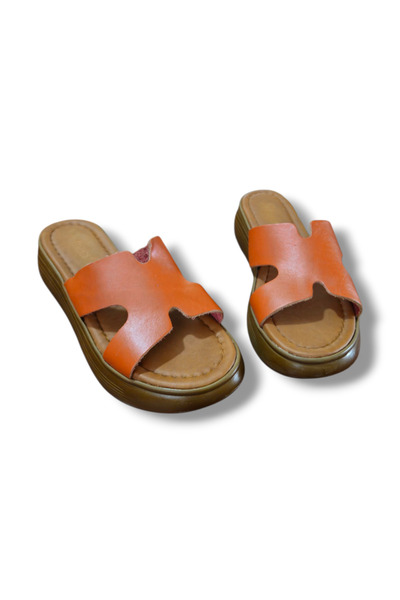 BARONES SHOES Genuine Leather H Detailed High Sole Slippers