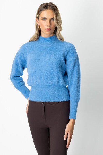 ON Dik Yaka Peluş Kazak