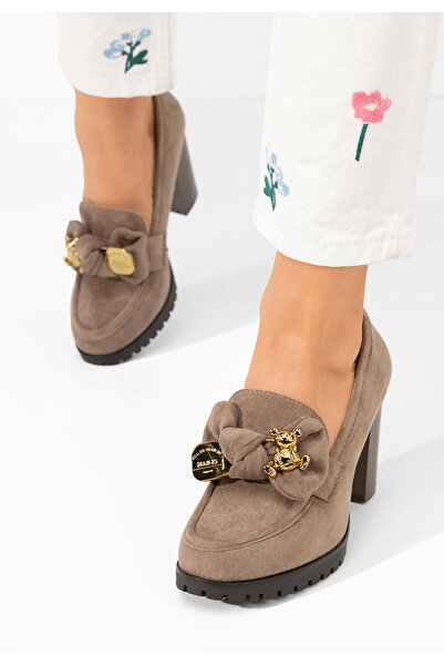 B T Shoes Pantofi cu toc gros Issia kaki