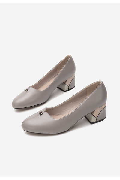 B T Shoes Šedé lodičky na hrubém podpatku Luceta