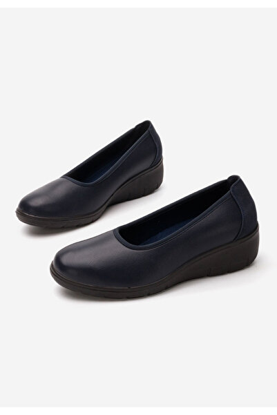 B T Shoes Modré lodičky na klínku Aleshia