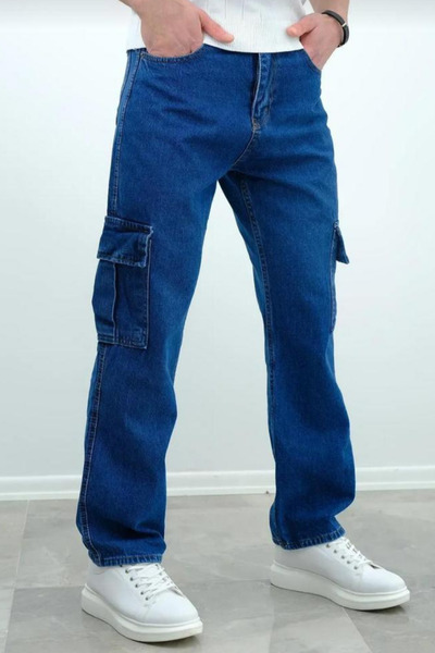 thesunfyre Men's Straight Cut Cargo Pocket Fit Baggy Jeans