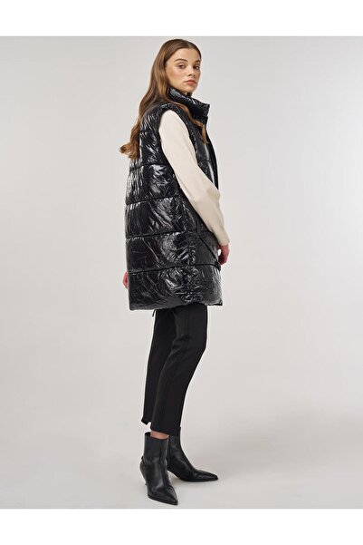 Kayra Parlak Görünümlü Şişme Yelek Siyah