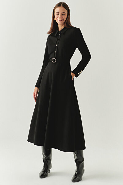 Exquise Kemerli Gömlek Yaka Cepli Slim Fit Midi Örme Elbise