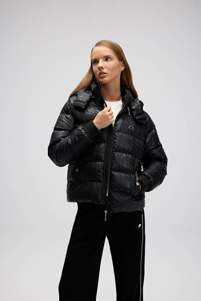 Ellesse Kadın Mont EF219-BK