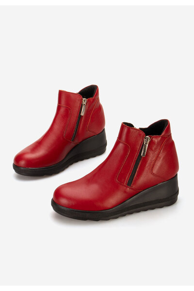 B T Shoes Bordové kožené kotníkové boty Paraisia