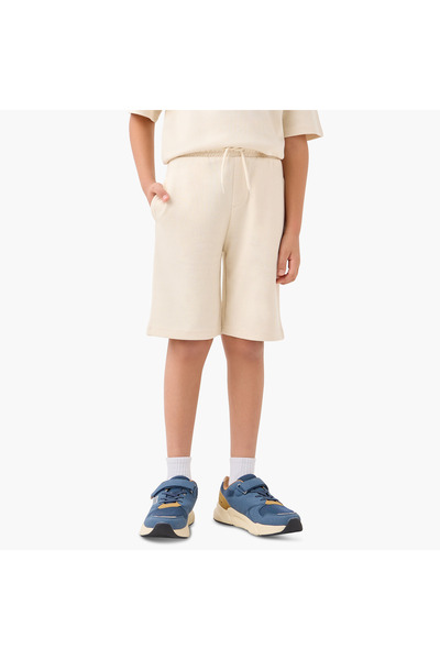 Juniors Textured T-shirt and Shorts Set