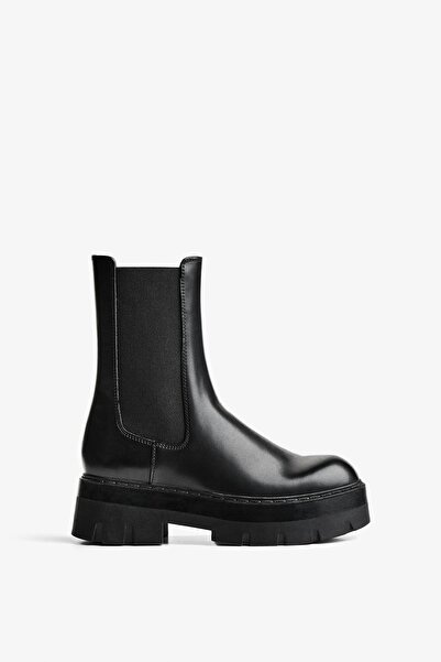 Bershka Elastik detaylı bot