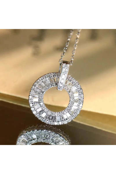 Choice XL1522 قلادة دائرية فاخرة أنيقة وبسيطة من Huitan مع زركون لامع لحفلات ...
