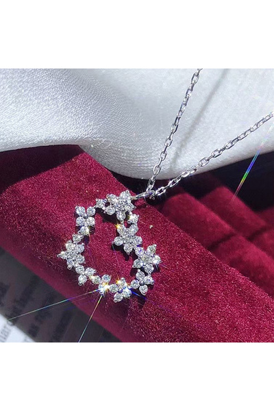 Choice XL682 Huitan Delicate Cubic Zirconia Love Necklace for Women Crystal Flowers Design Fashion Neck Acc