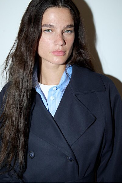 Stradivarius Long loose-fitting oversize trench coat