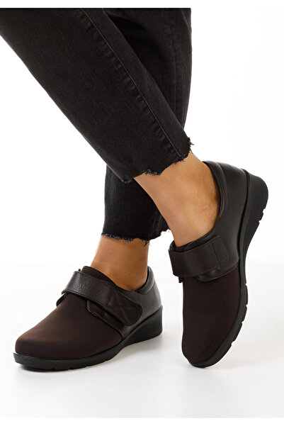 B T Shoes Hnedé dámské polobotky Yanara