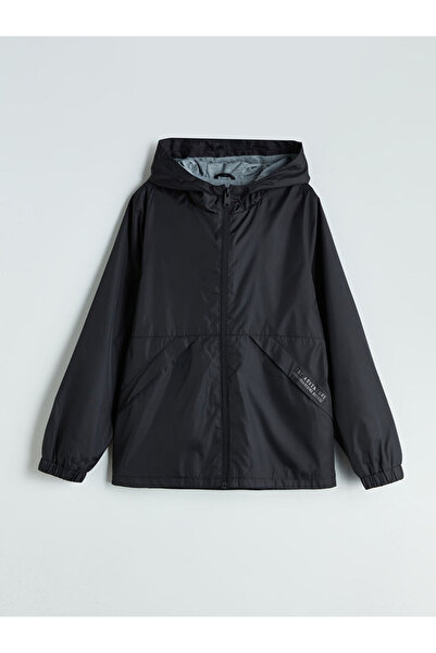 LC Waikiki Create Your Style with Uzg Store |   Hooded Boy's Raincoat