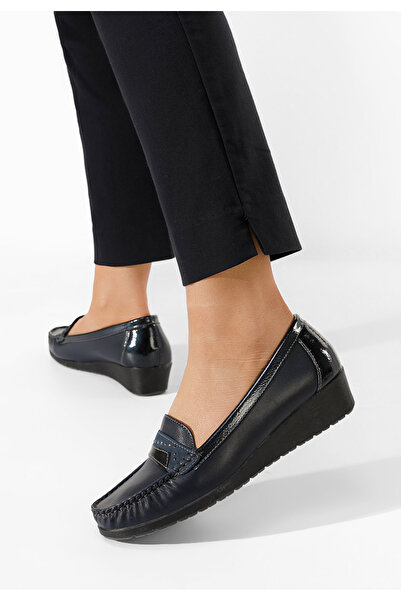 B T Shoes Women's Elouise blue loafers