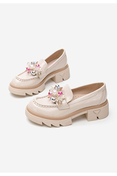 B T Shoes Béžové lakované mokasíny dámske Lerina V4