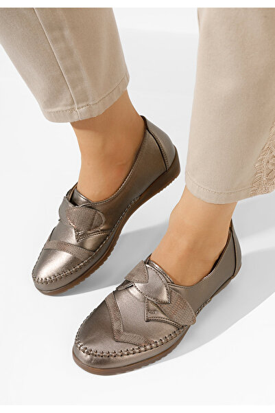 B T Shoes Zlaté dámské mokasíny Avirea V2