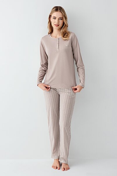 Arnetta Kadın Vizon Üç Düğmeli Çizgili Pamuklu Pijama Takımı (Battal Beden Vardır)