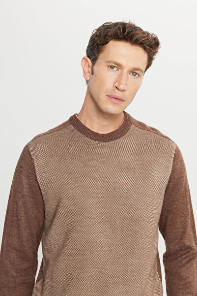 ALTINYILDIZ CLASSICS Ανδρικό πλεκτό πουλόβερ σε καφέ-μπεζ χρώμα, κανονική εφαρμογή, κανονική κοπή, λαιμόκοψη ποδηλάτου, ζακάρ