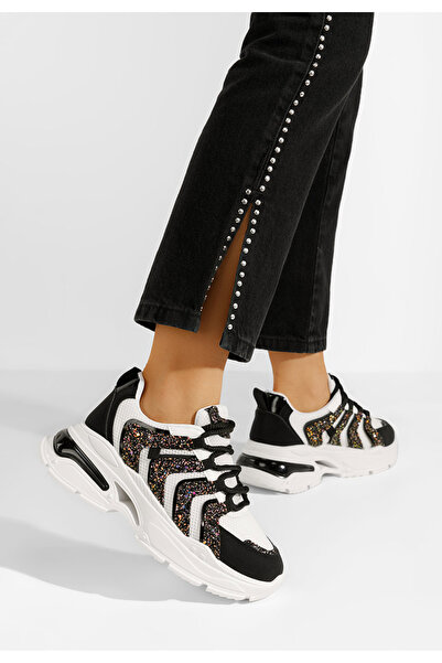 B T Shoes Černé dámské tenisky na platformě Aprilia