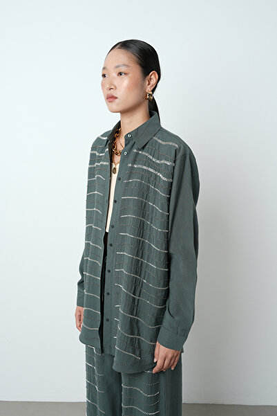 Orfeo Negro Women's Horizontal Stripe Stone Embroidered Solid Color Oversize Shirt