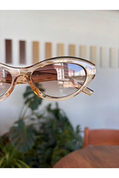 funeyes Wonderful Nude Cat Eye Sunglasses White Frame Black Glass Eyewear