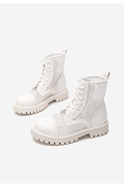 B T Shoes Bílé šněrovací kotníkové boty Elza