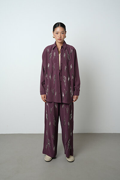 Orfeo Negro Women's Solid Color Oversize Shirt with Stone Embroidery on the Front