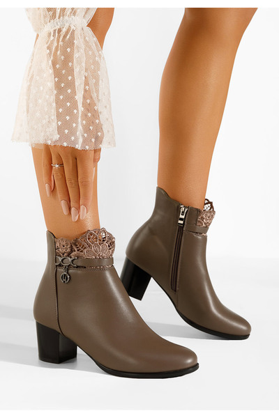 B T Shoes Γυναικεία Μποτίνια καφε Cernia